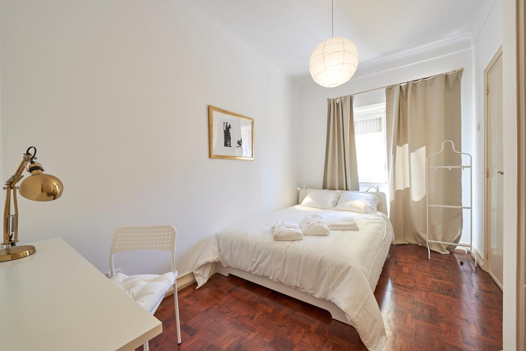 ホテル Campo Pequeno Prestige リスボン 部屋 写真